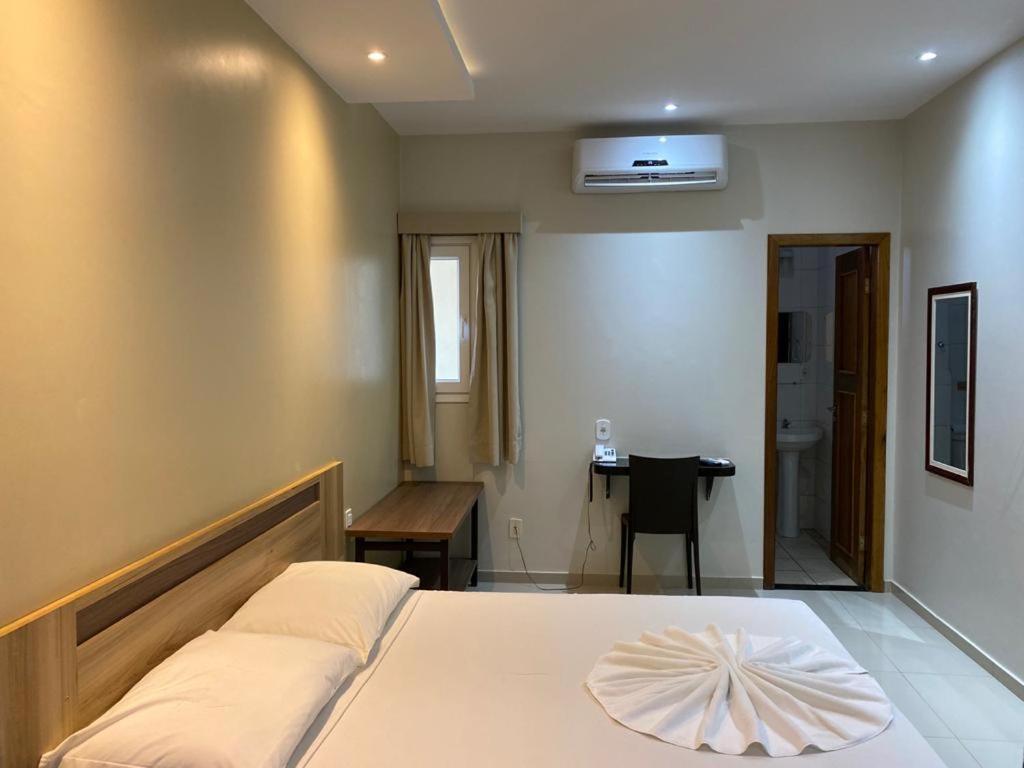 Hotel Sandis Santarém Екстериор снимка