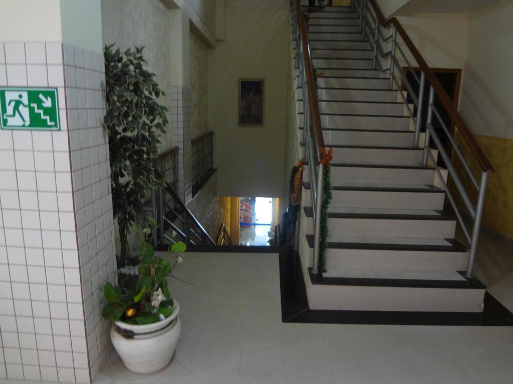 Hotel Sandis Santarém Екстериор снимка
